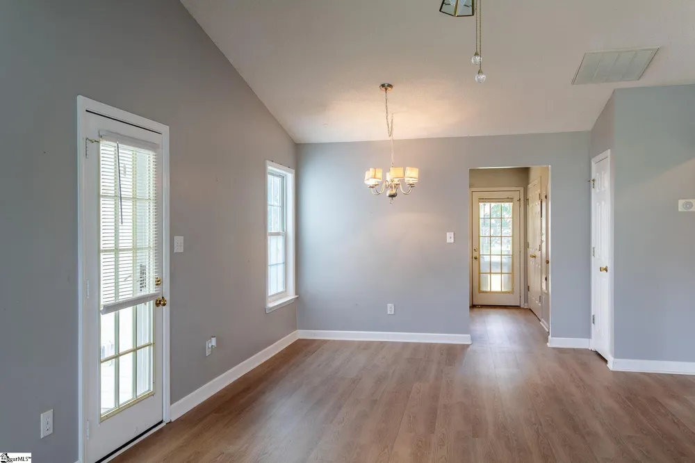 606 Mesa Lane Moore, SC 29389