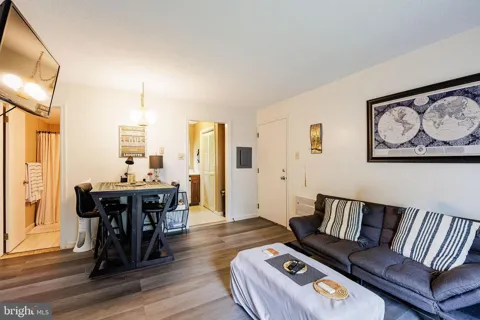 177 E VALLEY POINT LANE #B502
