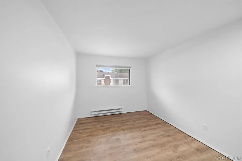 7355 Woodview Street #4 Westland City, MI 48185