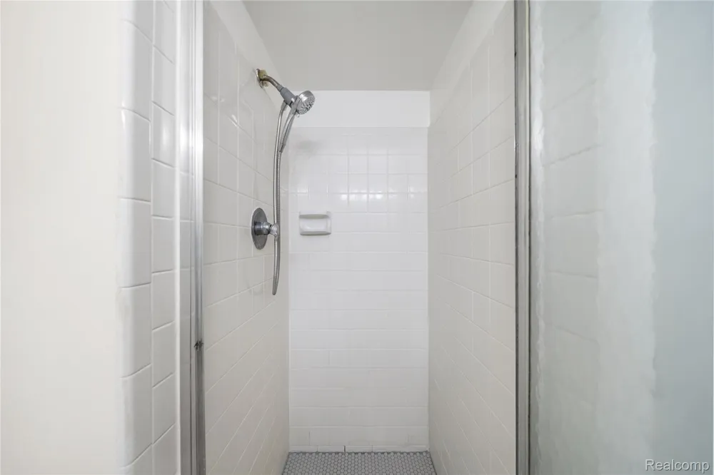 7355 Woodview Street #4 Westland City, MI 48185