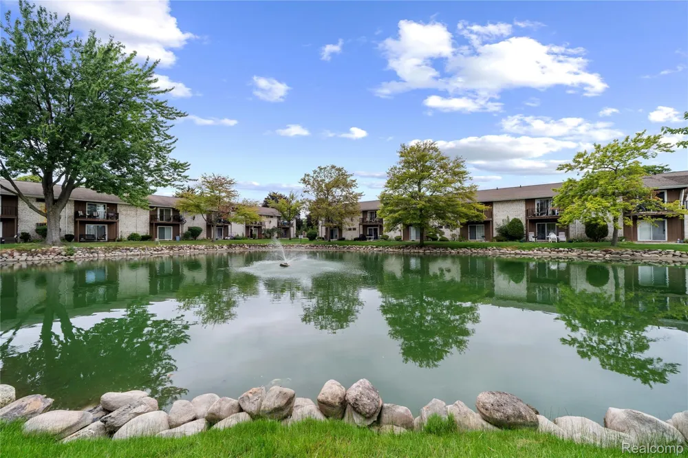 7355 Woodview Street #4 Westland City, MI 48185
