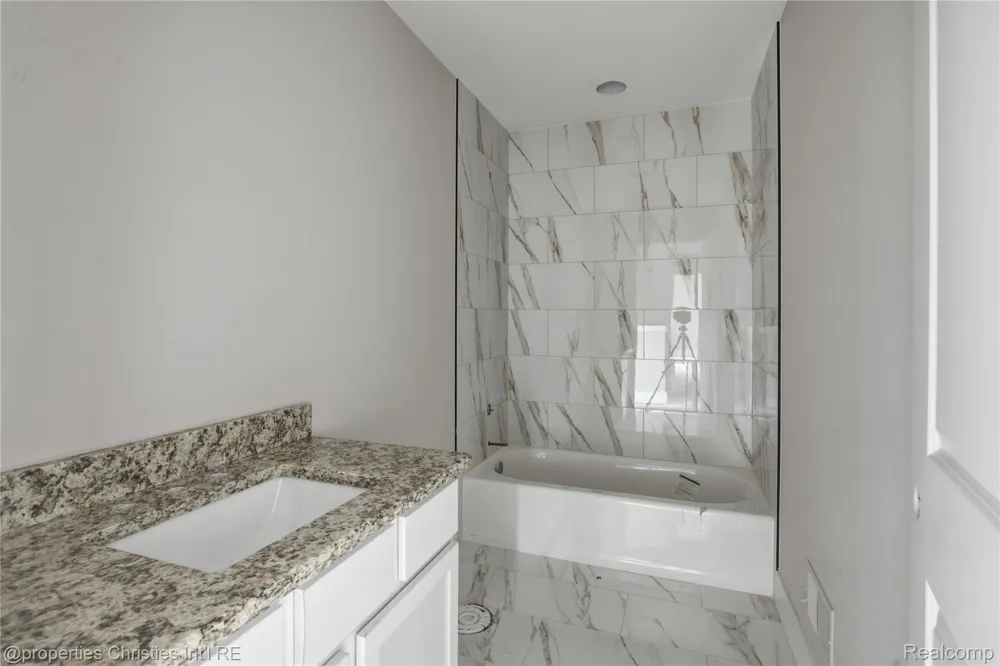 23265 Waterview Drive Huron Charter Township, MI 48164