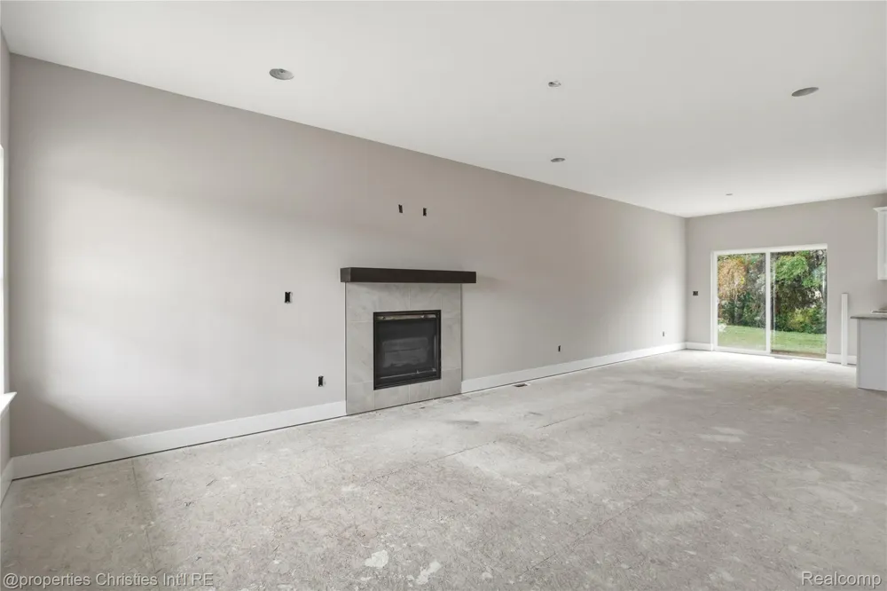 23265 Waterview Drive Huron Charter Township, MI 48164