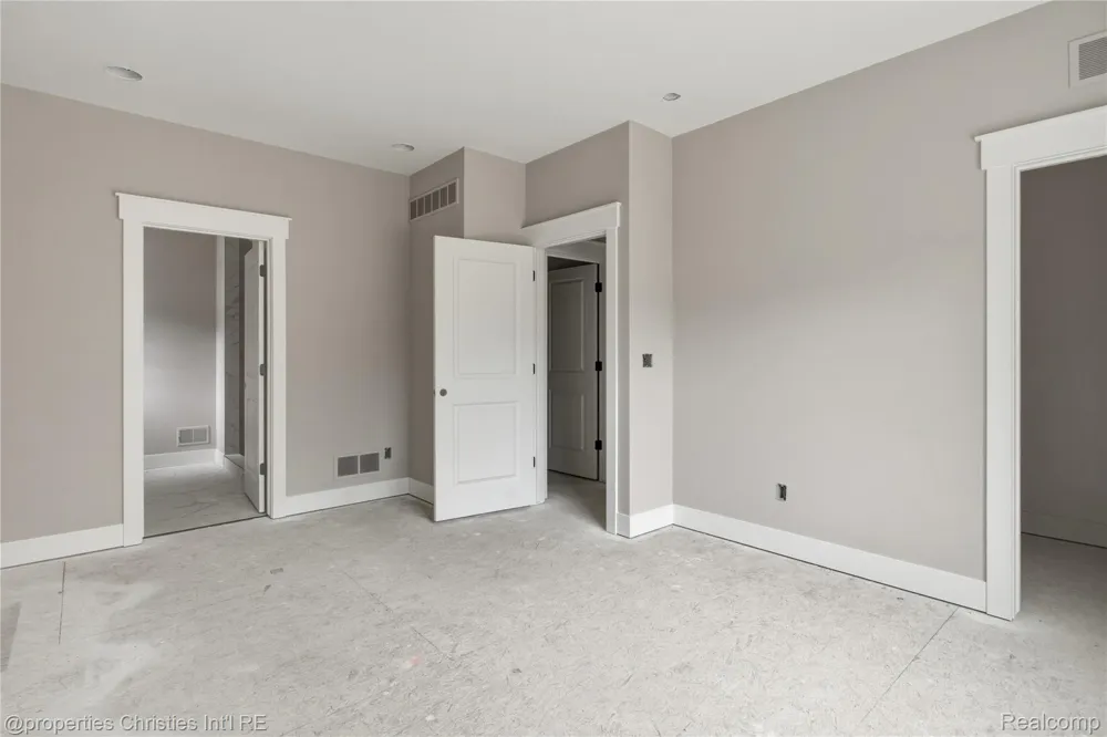 23265 Waterview Drive Huron Charter Township, MI 48164