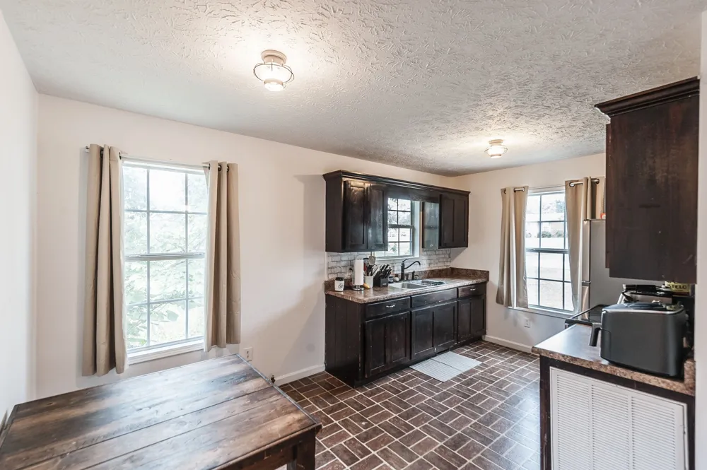 477 Brattontown Cir Lafayette, TN 37083