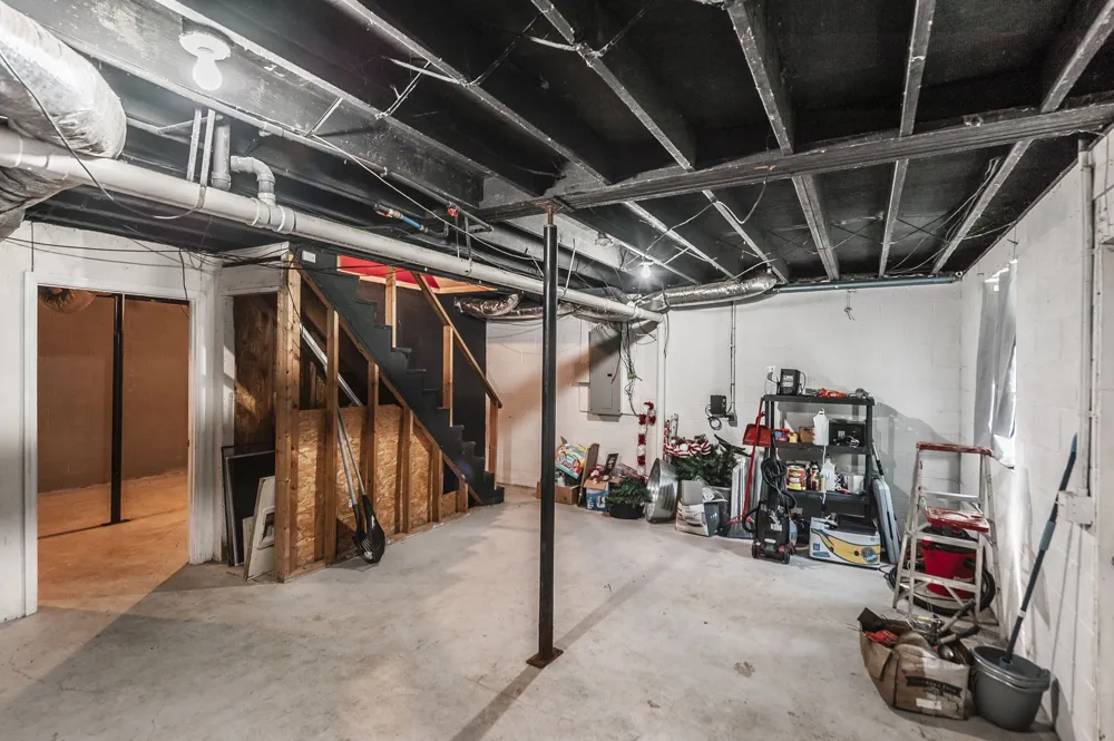 477 Brattontown Cir Lafayette, TN 37083