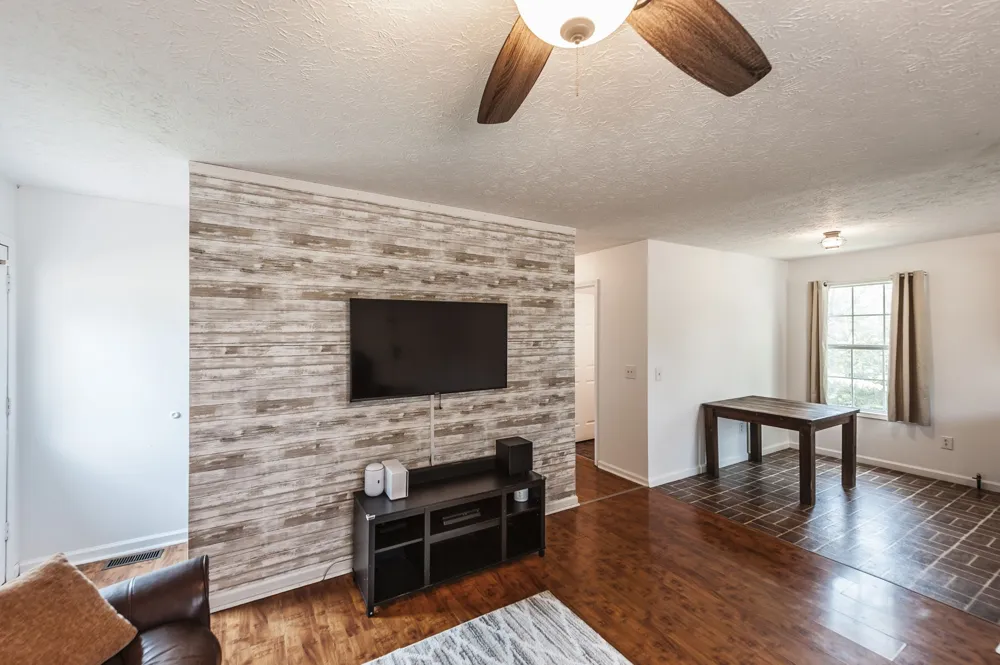 477 Brattontown Cir Lafayette, TN 37083
