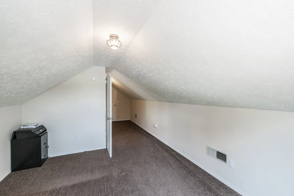 477 Brattontown Cir Lafayette, TN 37083
