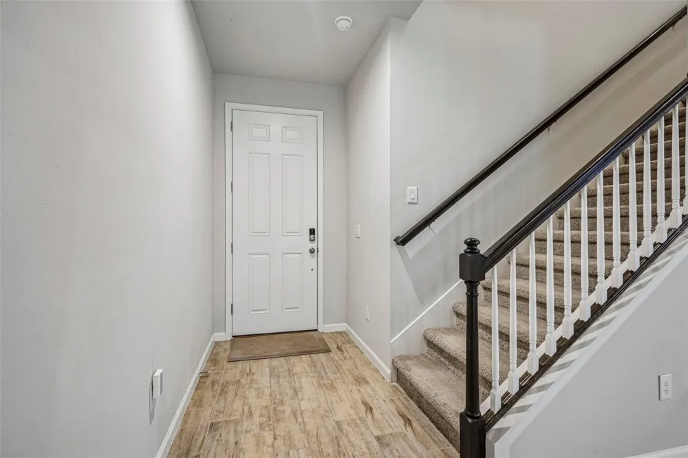 19405 MONARCH WIND WAY Lutz, FL 33558
