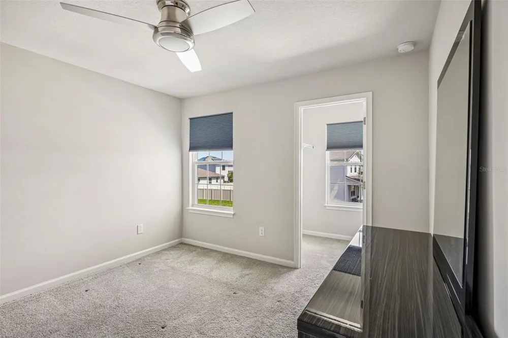 19405 MONARCH WIND WAY Lutz, FL 33558