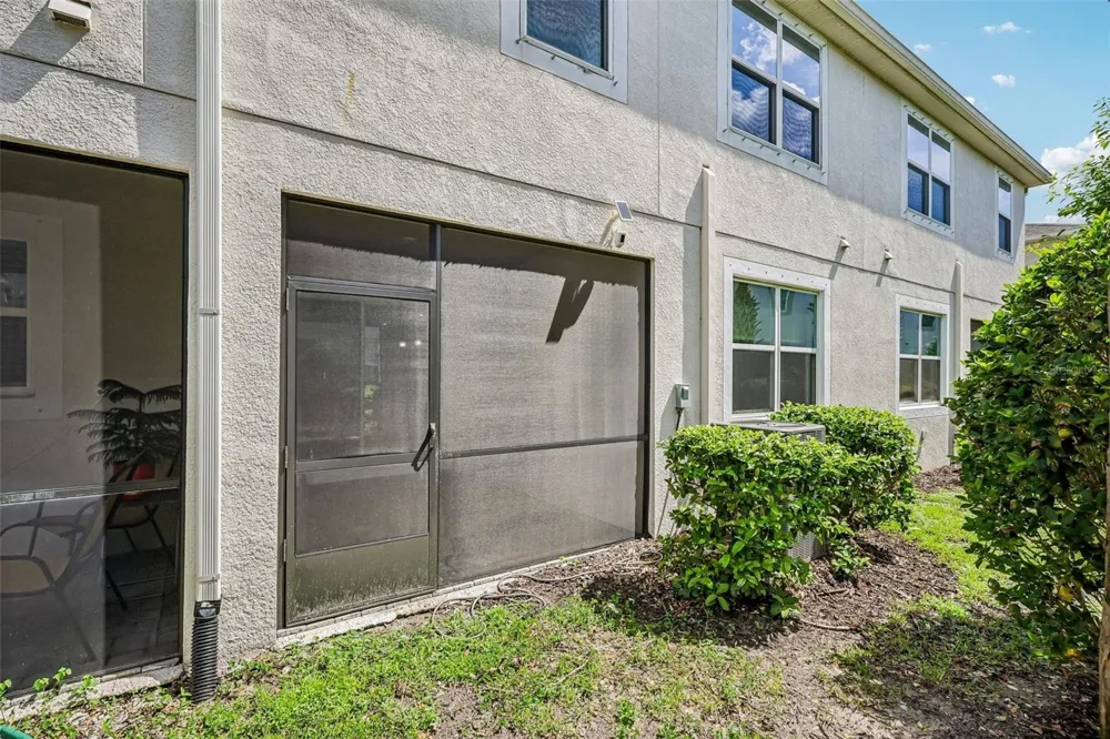 19405 MONARCH WIND WAY Lutz, FL 33558