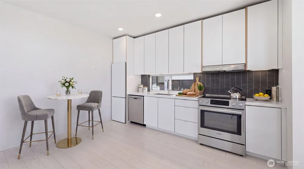 710 14th Avenue #C Seattle, WA 98122