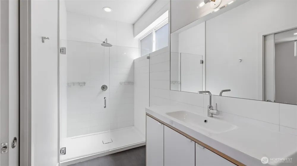 710 14th Avenue #C Seattle, WA 98122