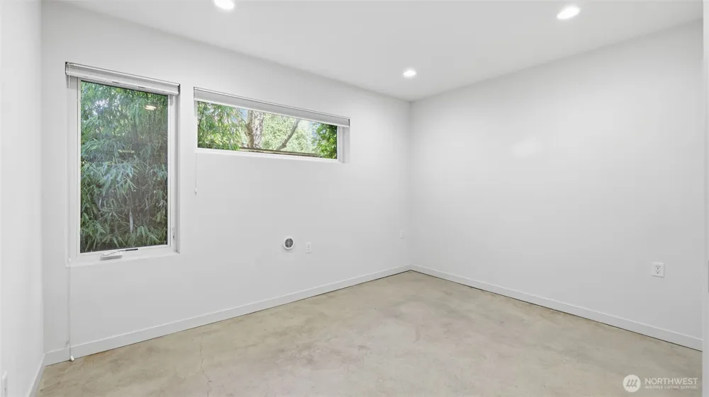 710 14th Avenue #C Seattle, WA 98122