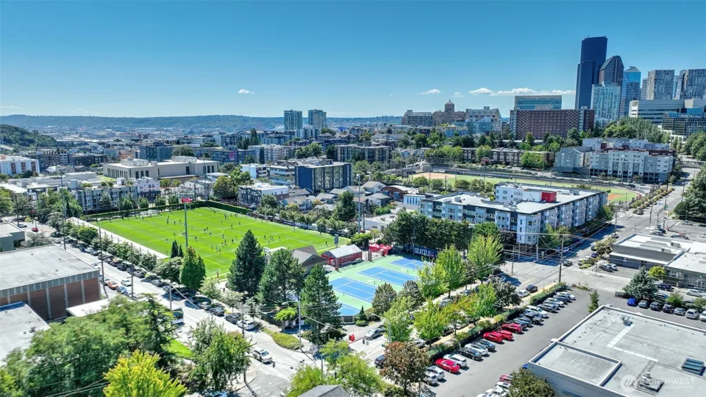 710 14th Avenue #C Seattle, WA 98122