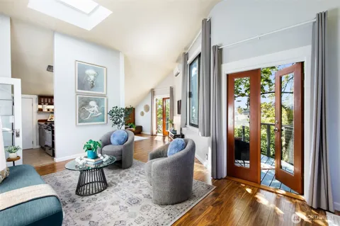 3835 Fremont Avenue #3