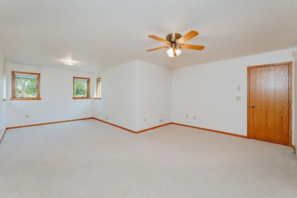 202 Fairway Drive Casselton, ND 58012