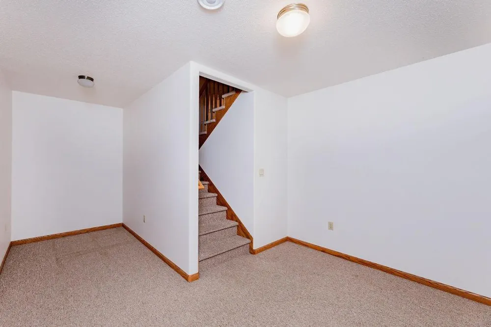 202 Fairway Drive Casselton, ND 58012