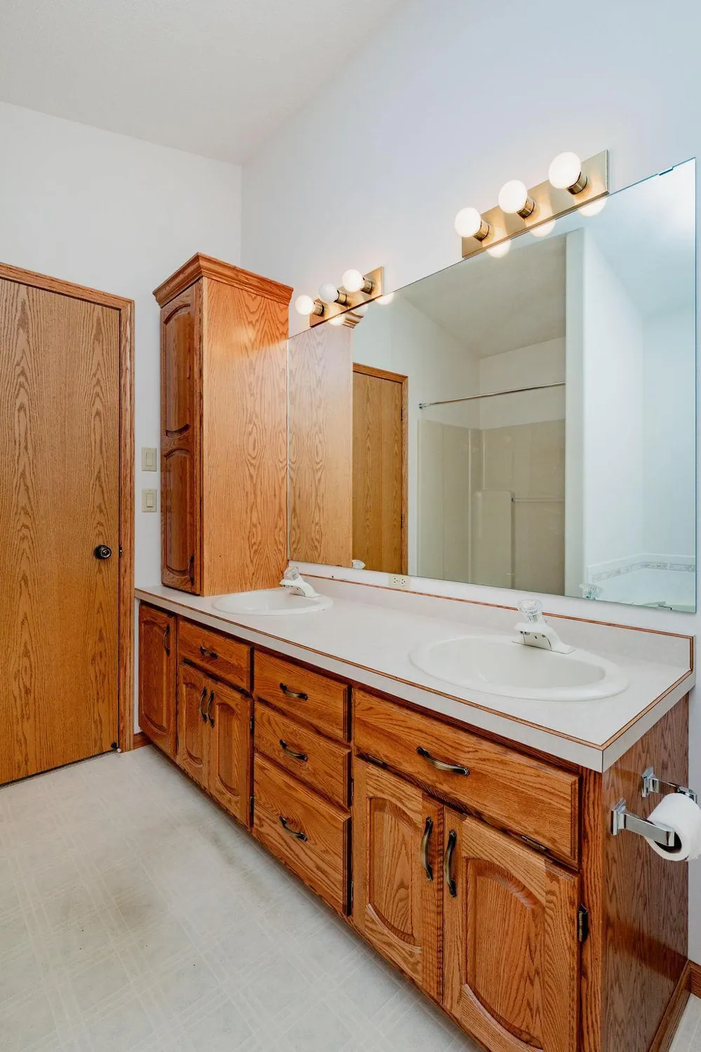 202 Fairway Drive Casselton, ND 58012