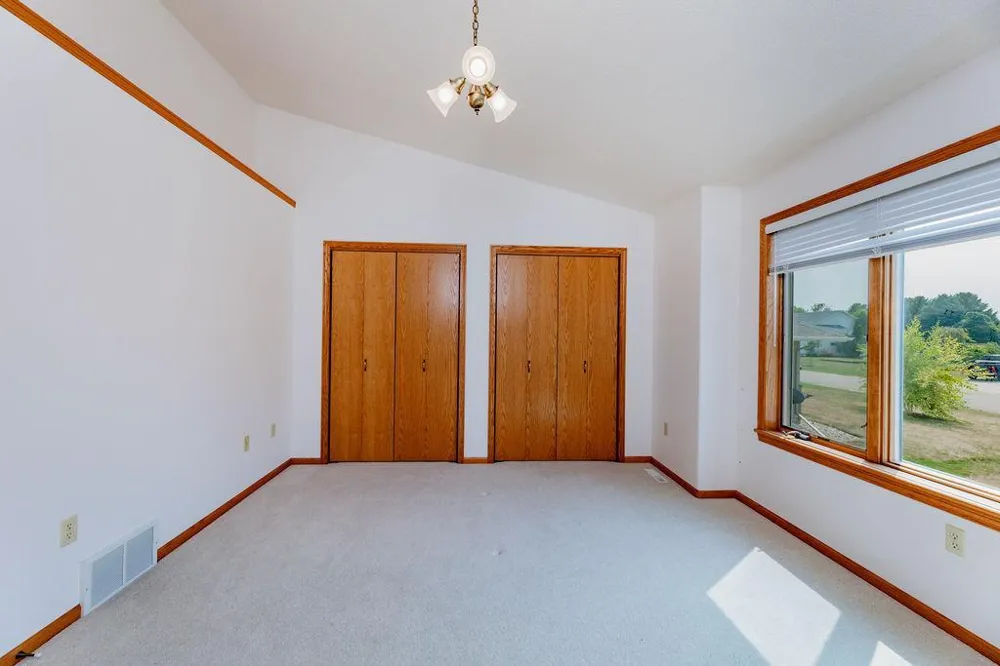 202 Fairway Drive Casselton, ND 58012