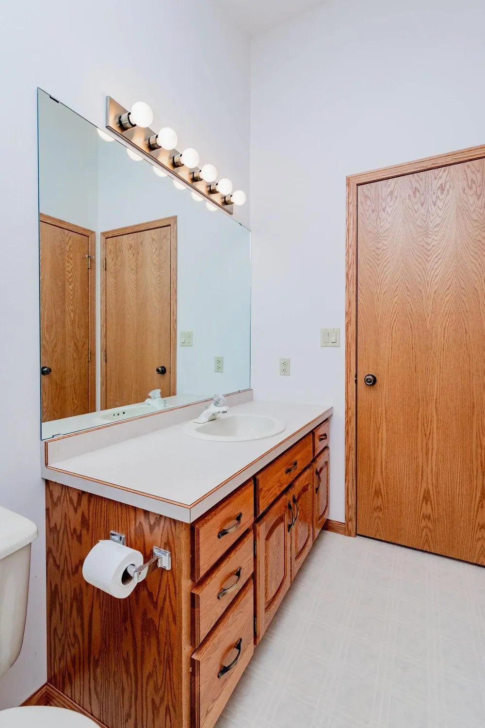 202 Fairway Drive Casselton, ND 58012