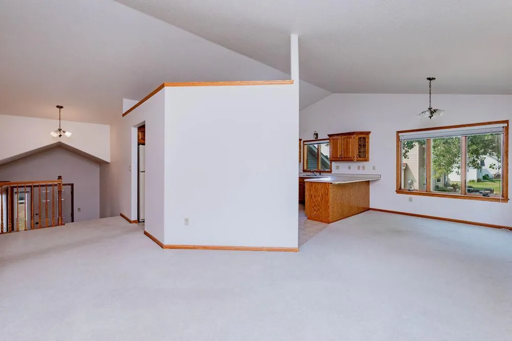 202 Fairway Drive Casselton, ND 58012