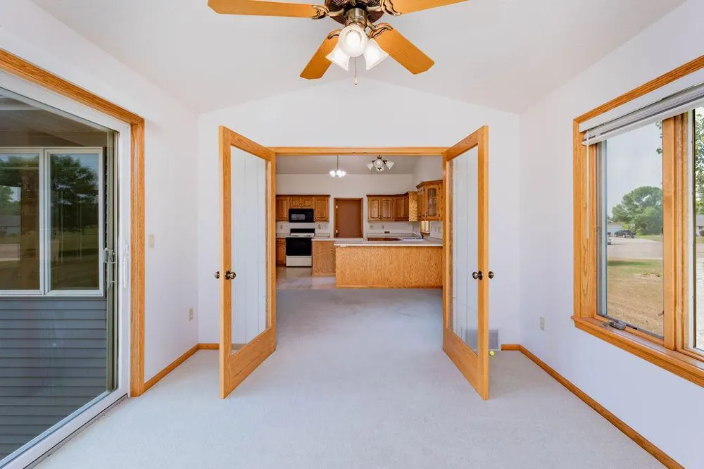 202 Fairway Drive Casselton, ND 58012