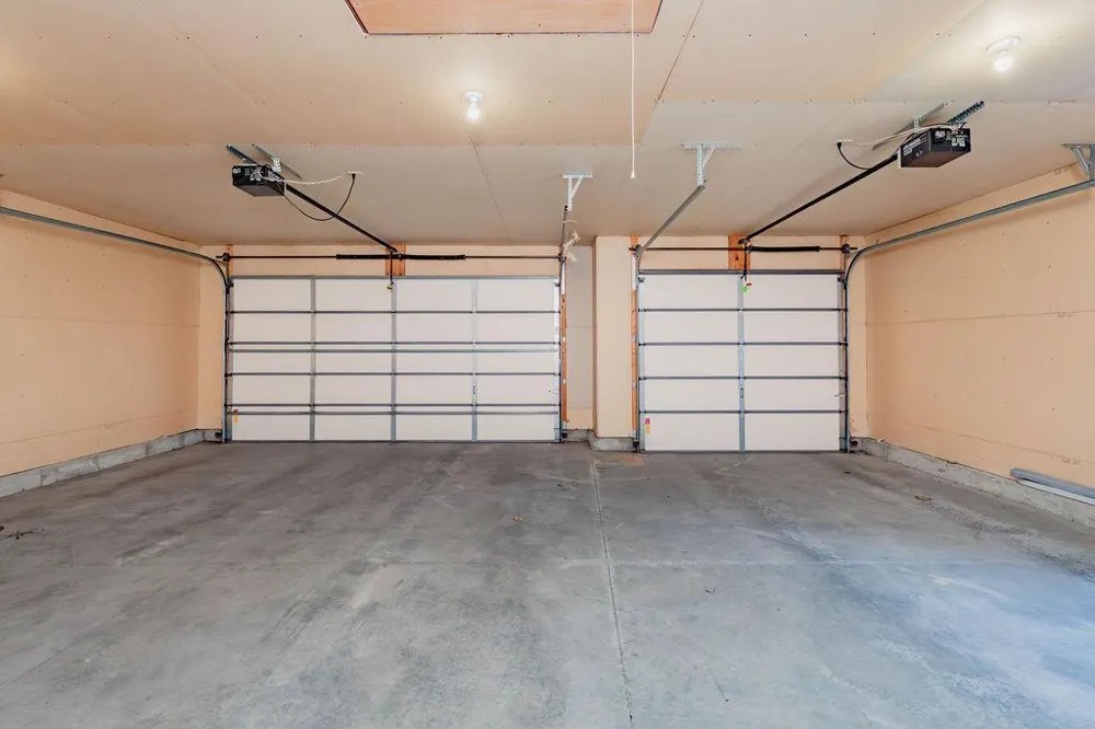 202 Fairway Drive Casselton, ND 58012