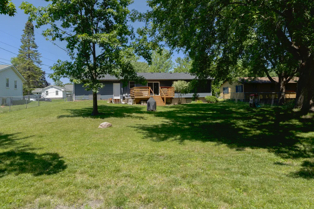 503 Chan View Chanhassen, MN 55317