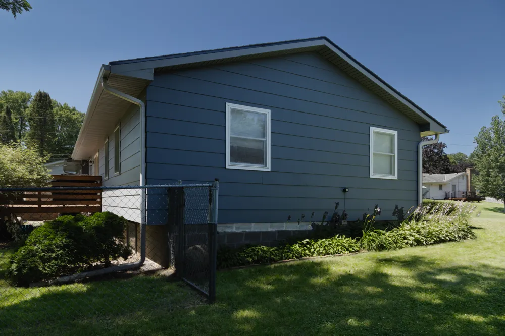 503 Chan View Chanhassen, MN 55317