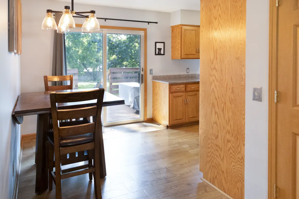 503 Chan View Chanhassen, MN 55317
