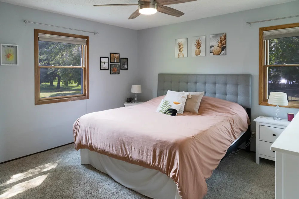 503 Chan View Chanhassen, MN 55317