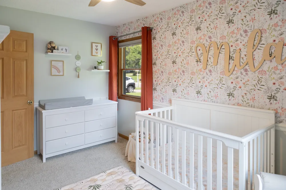 503 Chan View Chanhassen, MN 55317