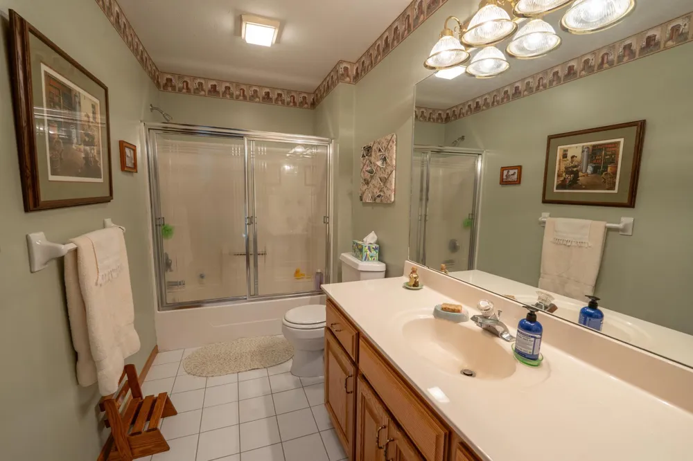 20810 Parkfield Avenue Jordan, MN 55352