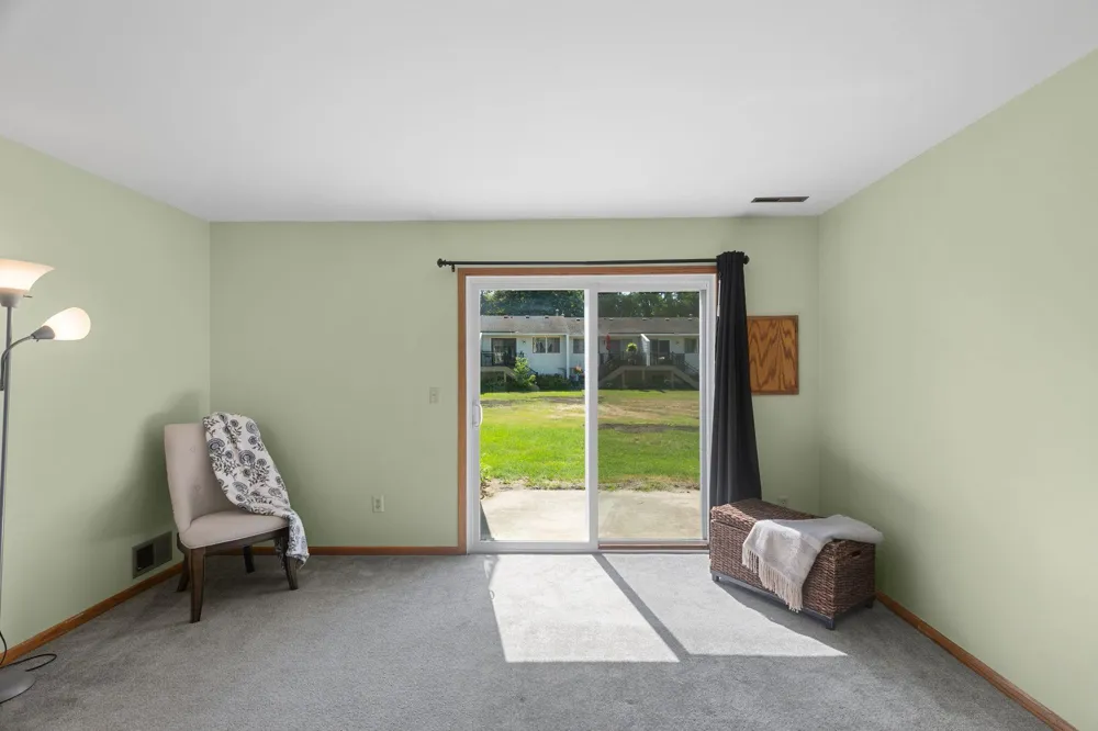 12142 Drake Street NW Coon Rapids, MN 55448