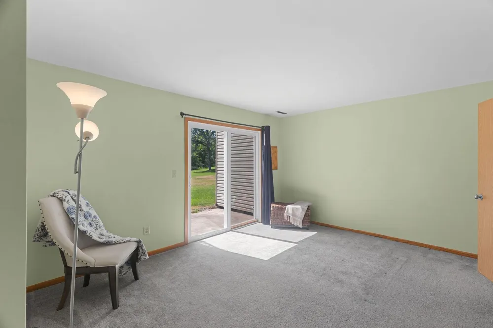 12142 Drake Street NW Coon Rapids, MN 55448