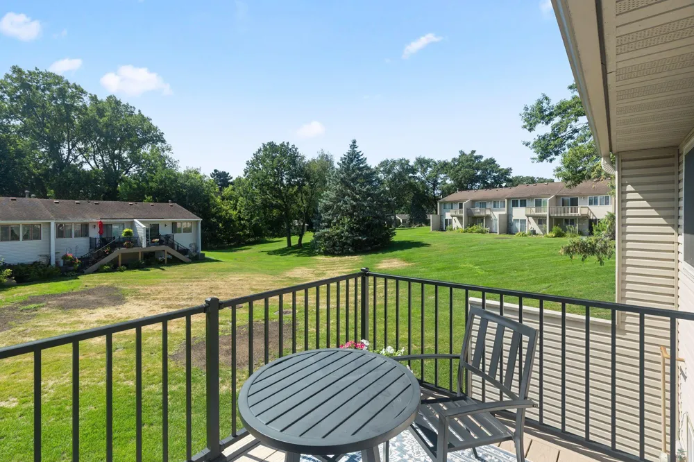 12142 Drake Street NW Coon Rapids, MN 55448