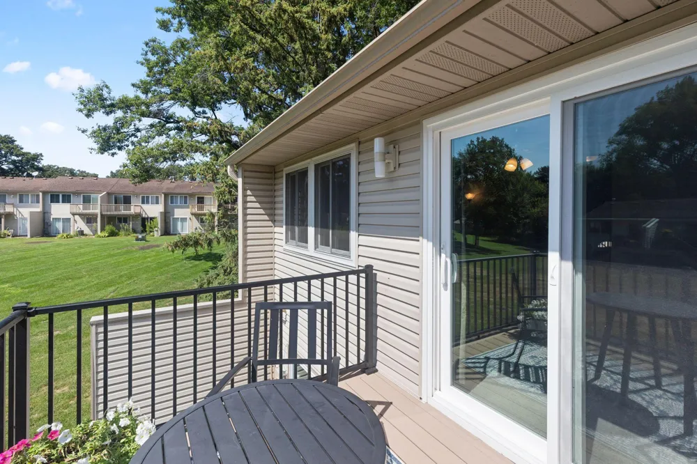 12142 Drake Street NW Coon Rapids, MN 55448