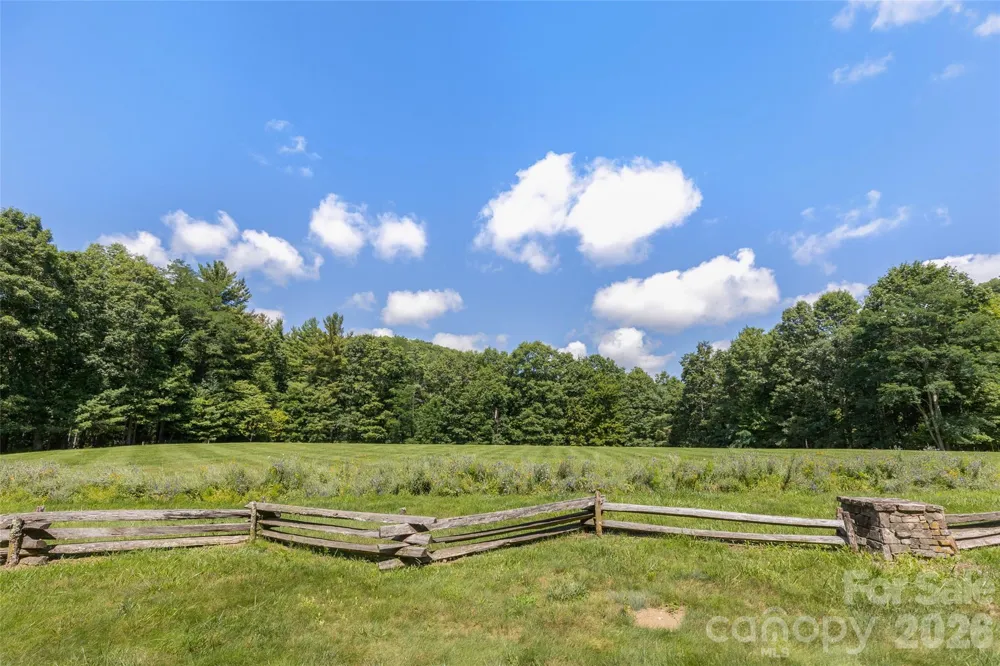 11 E Fish Camp Trail #W19 Glenville, NC 28736
