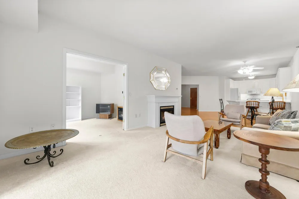 11030 Mississippi Boulevard NW #325 Coon Rapids, MN 55433