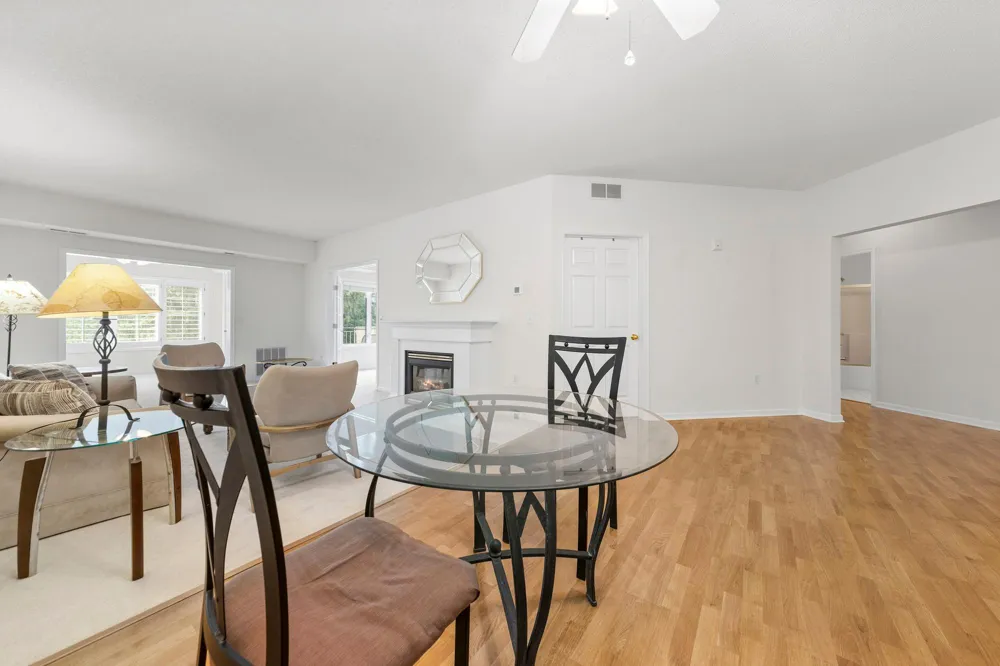 11030 Mississippi Boulevard NW #325 Coon Rapids, MN 55433