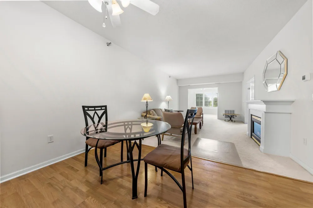 11030 Mississippi Boulevard NW #325 Coon Rapids, MN 55433