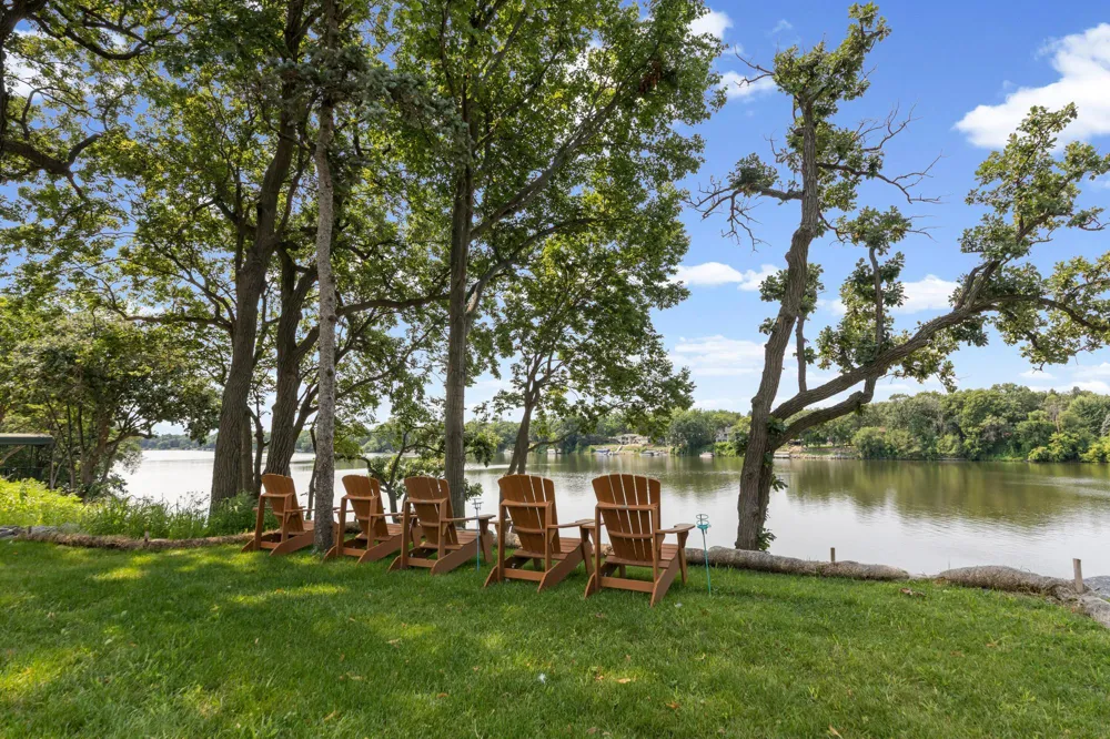 11030 Mississippi Boulevard NW #325 Coon Rapids, MN 55433