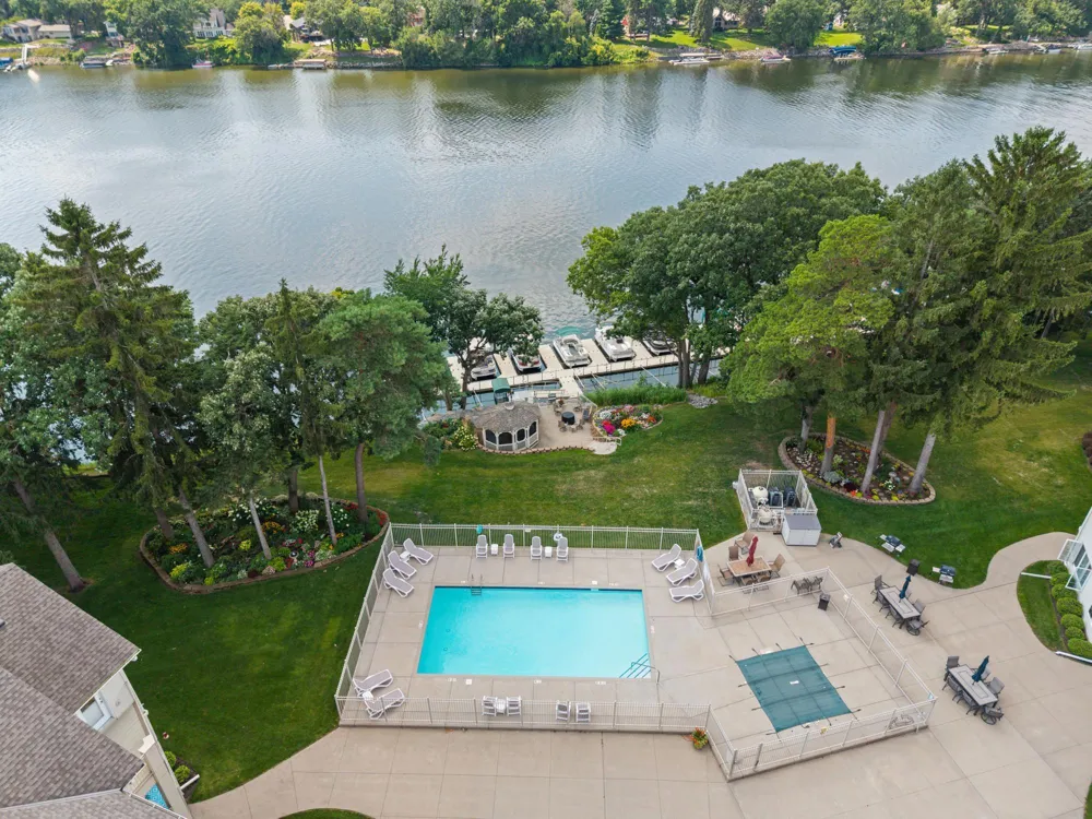11030 Mississippi Boulevard NW #325 Coon Rapids, MN 55433