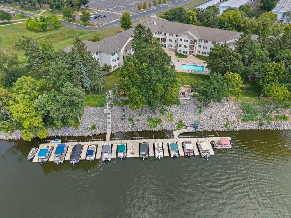 11030 Mississippi Boulevard NW #325 Coon Rapids, MN 55433