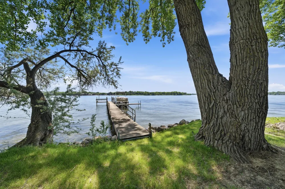 xxx Meadville Street Excelsior, MN 55331