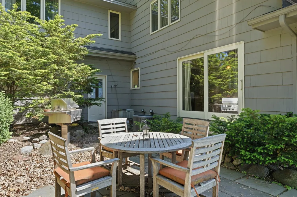 xxx Meadville Street Excelsior, MN 55331