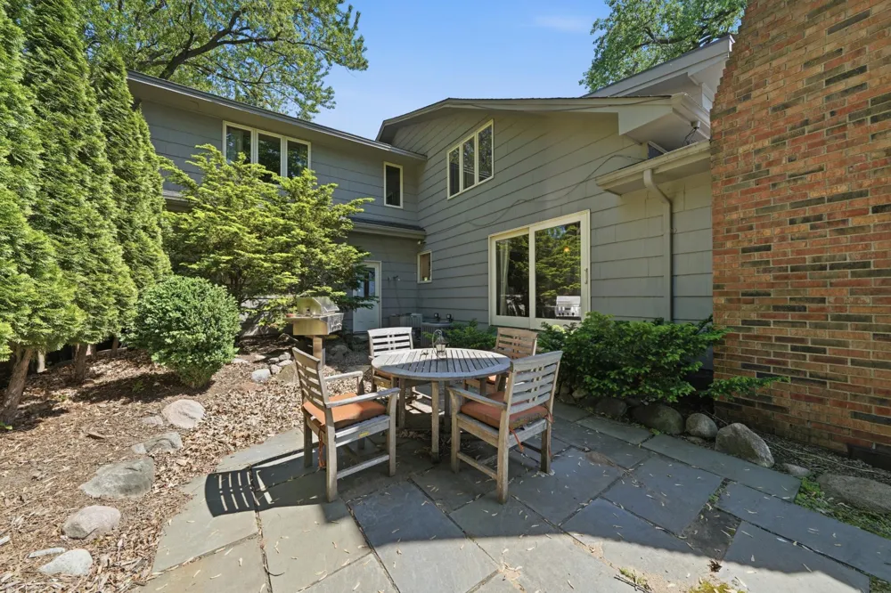 xxx Meadville Street Excelsior, MN 55331
