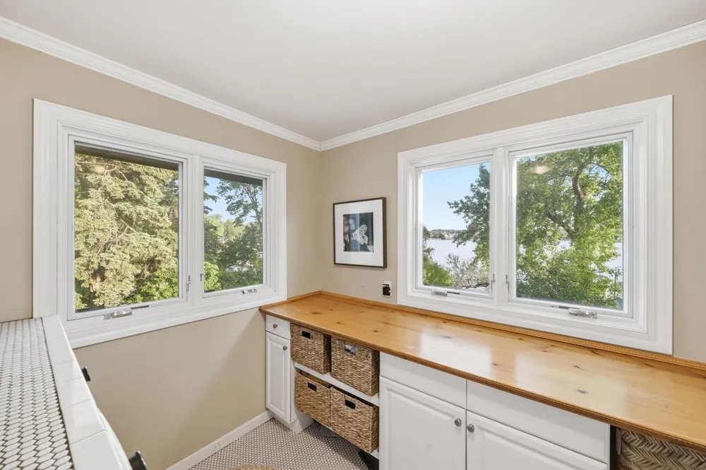 xxx Meadville Street Excelsior, MN 55331