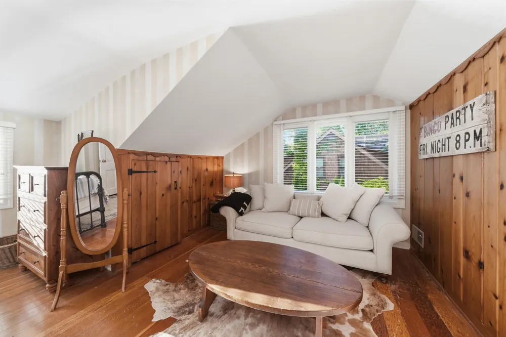 xxx Meadville Street Excelsior, MN 55331